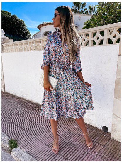 Digital Print Small And Sweet Lace Midi Dress
