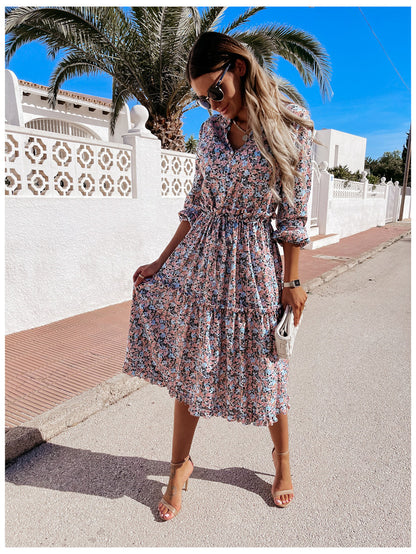 Digital Print Small And Sweet Lace Midi Dress