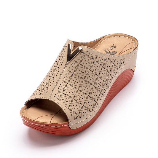 New Large Size Wedge Heel Slippers Women Platform Women Sandals Glamour Gale